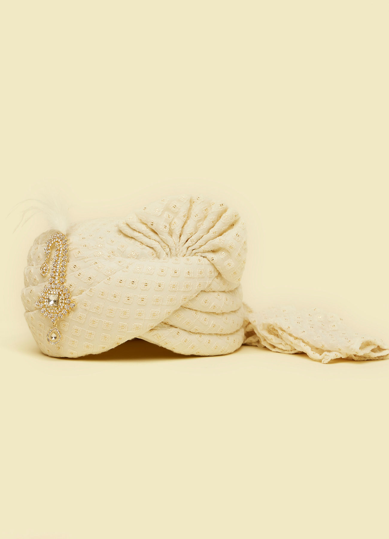 Manyavar Men Cream Chikankari Safa with Brooch