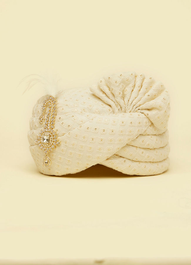 Manyavar Men Cream Chikankari Safa with Brooch
