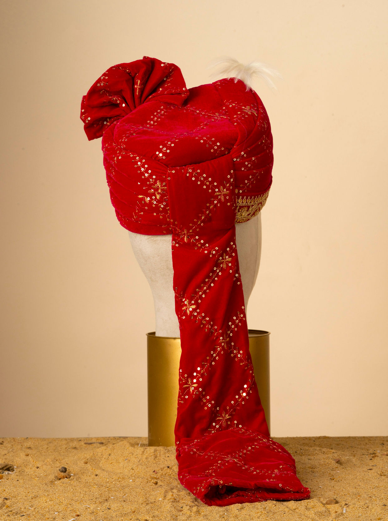 Manyavar Men Velvety Rani Regalia Safa