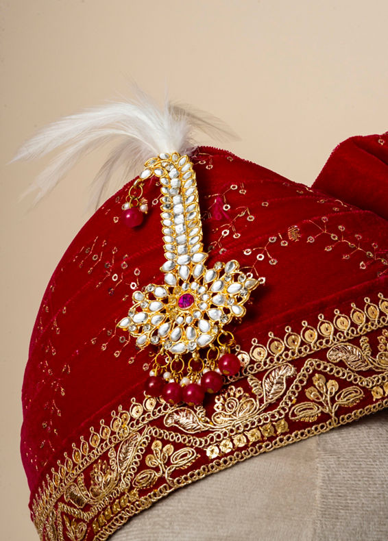 Manyavar Men Velvety Rani Regalia Safa