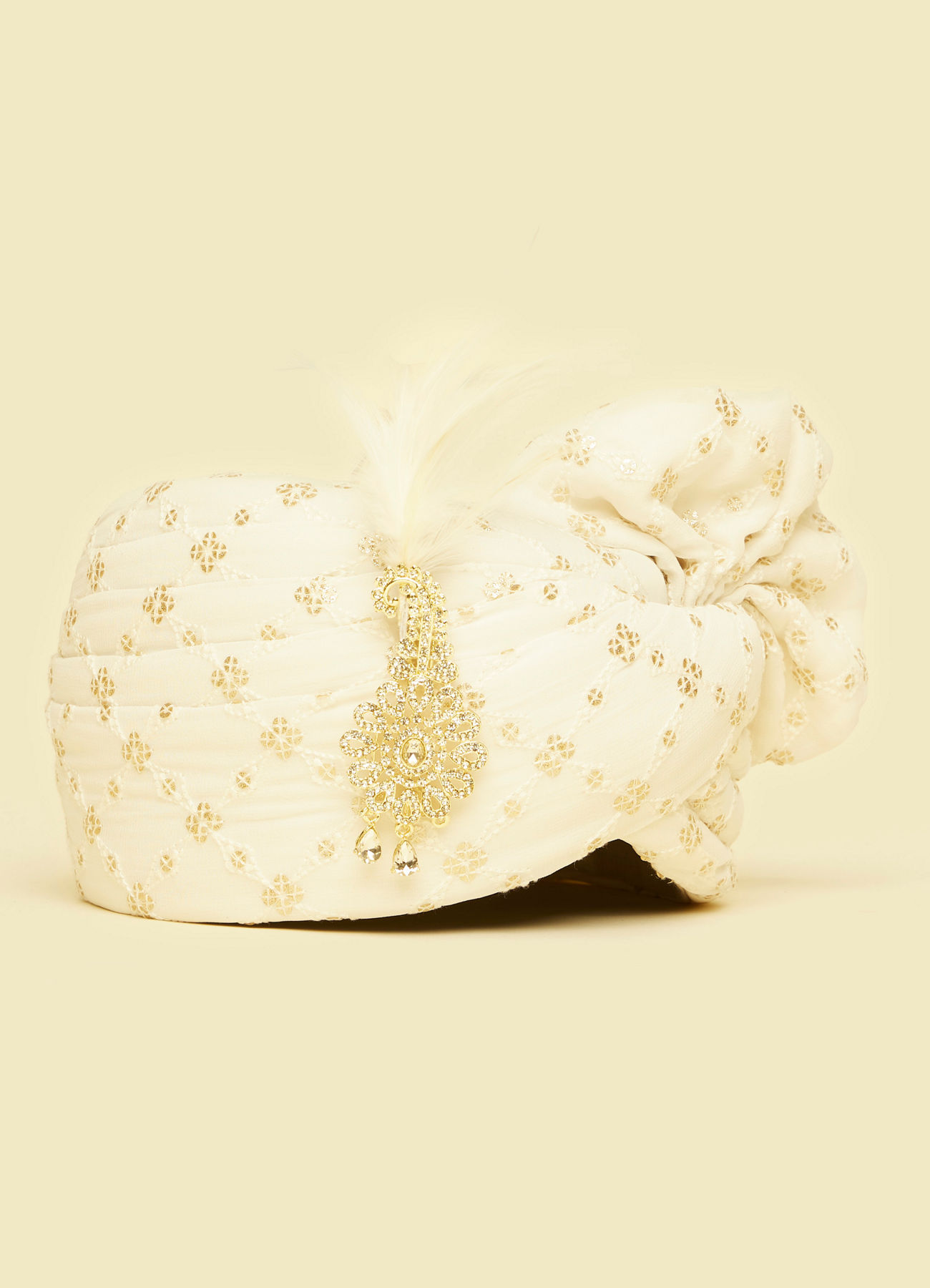 Manyavar Men Exquisite Cream Georgette Safa