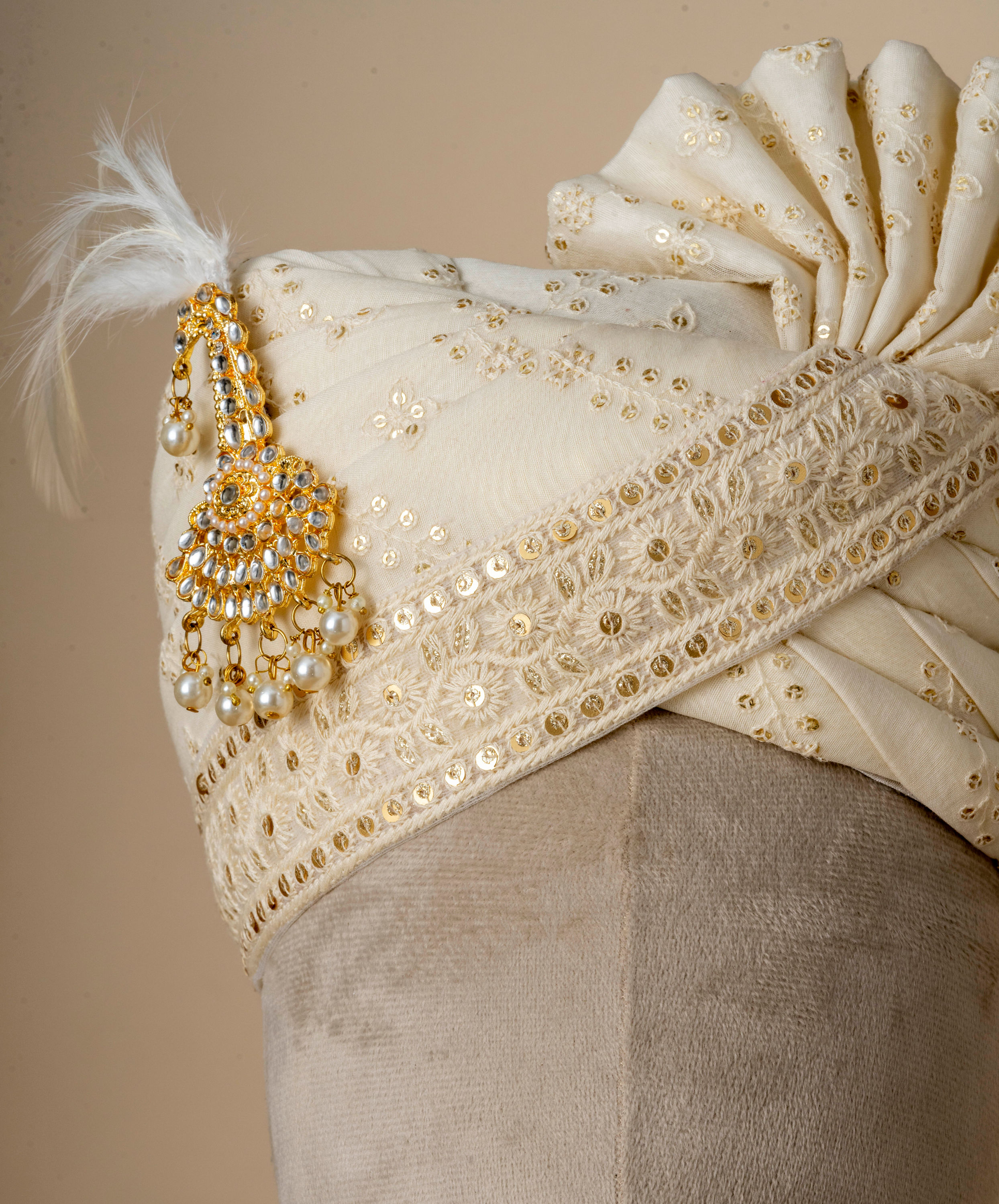 Manyavar Men Warm White Safa