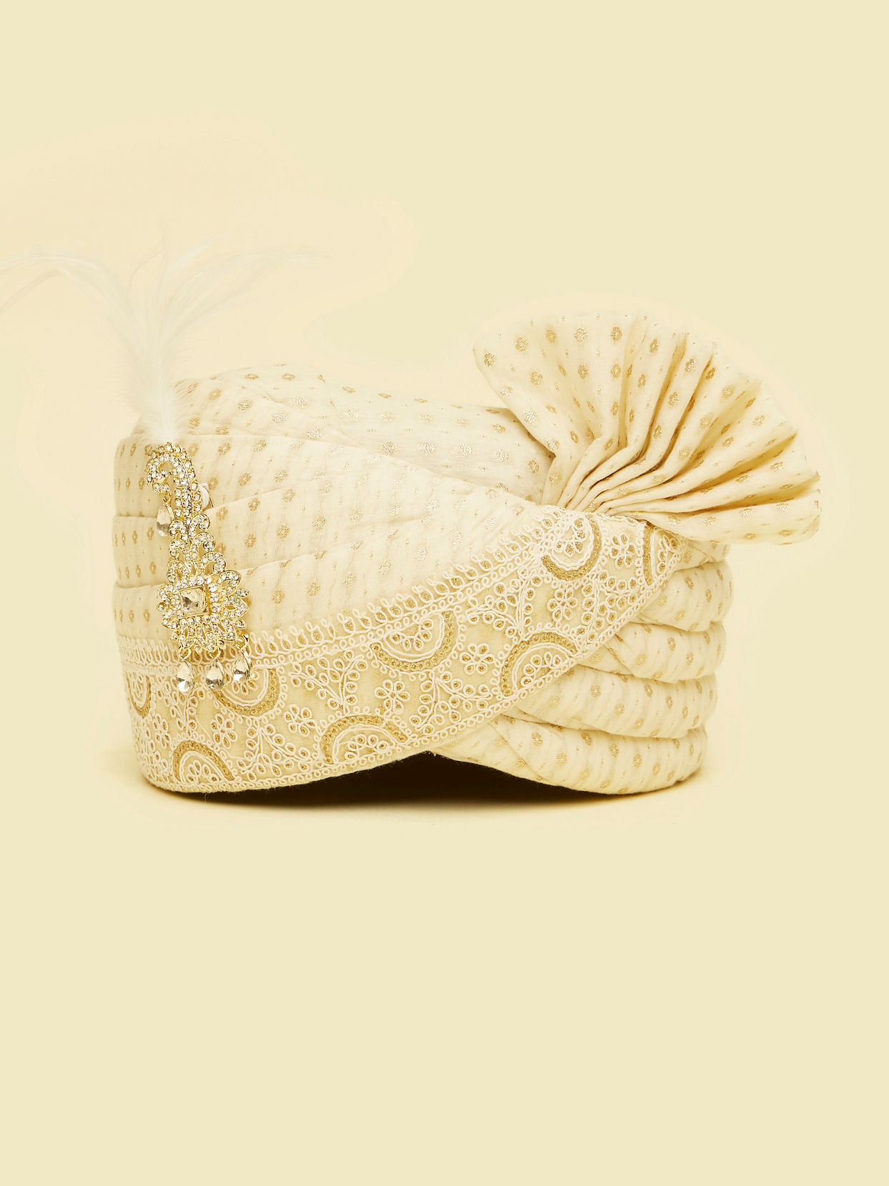 Manyavar Men Cream Tissue Splendor Safa