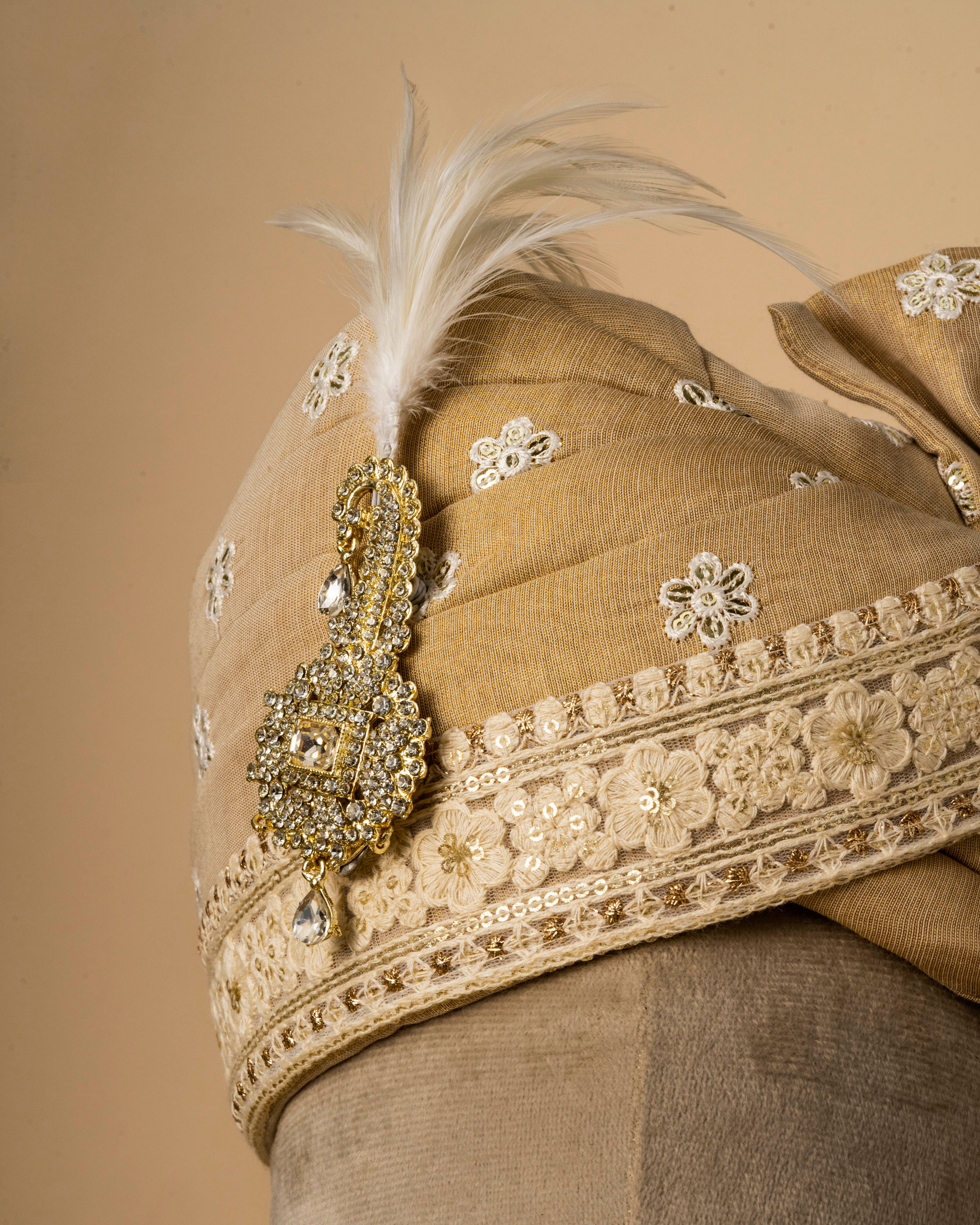 Manyavar Men Royal Chanderi Gold Safa