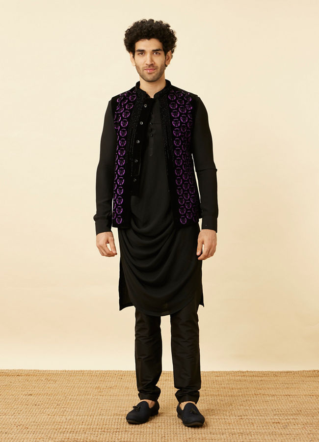 alt message - Manyavar Men Ebony Black Black Panther Kurta Jacket Set image number 3