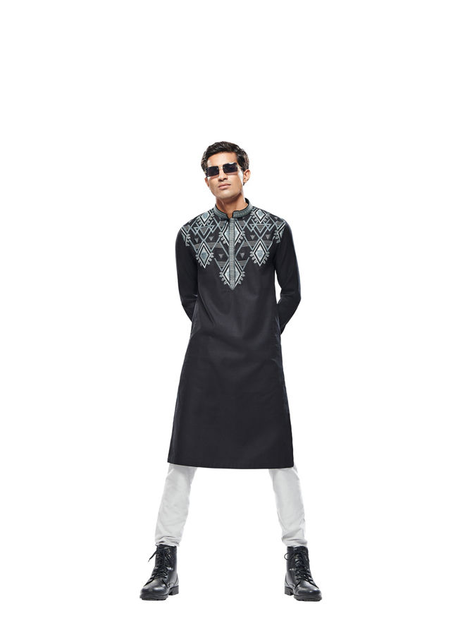 Manyavar black kurta discount pajama