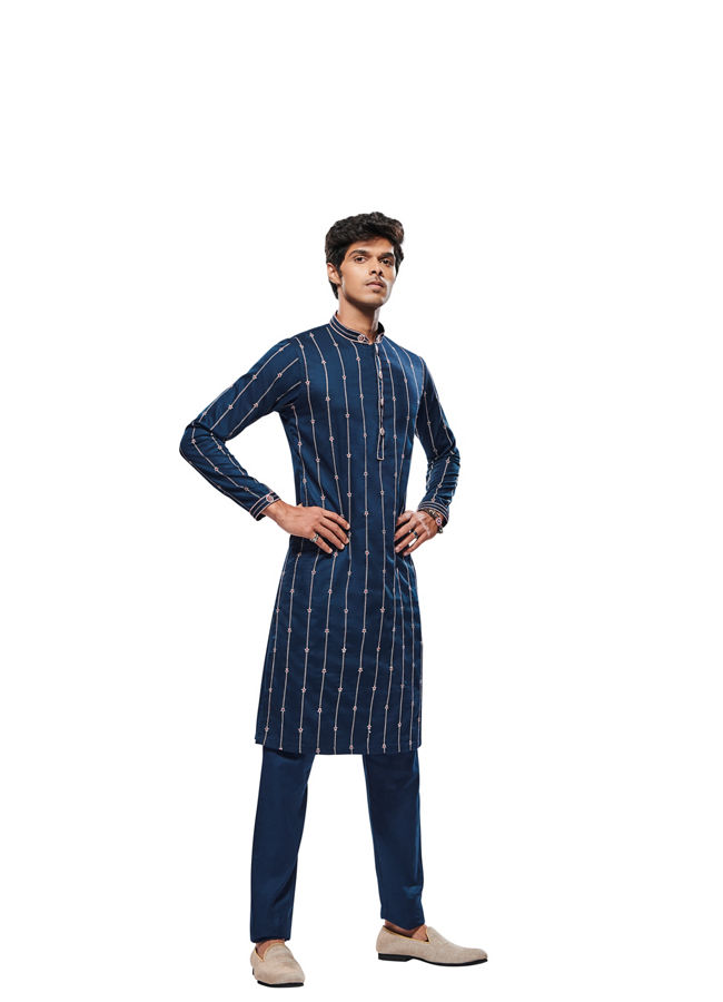 Manyavar Men Captain America Star Kurta Set image number 6