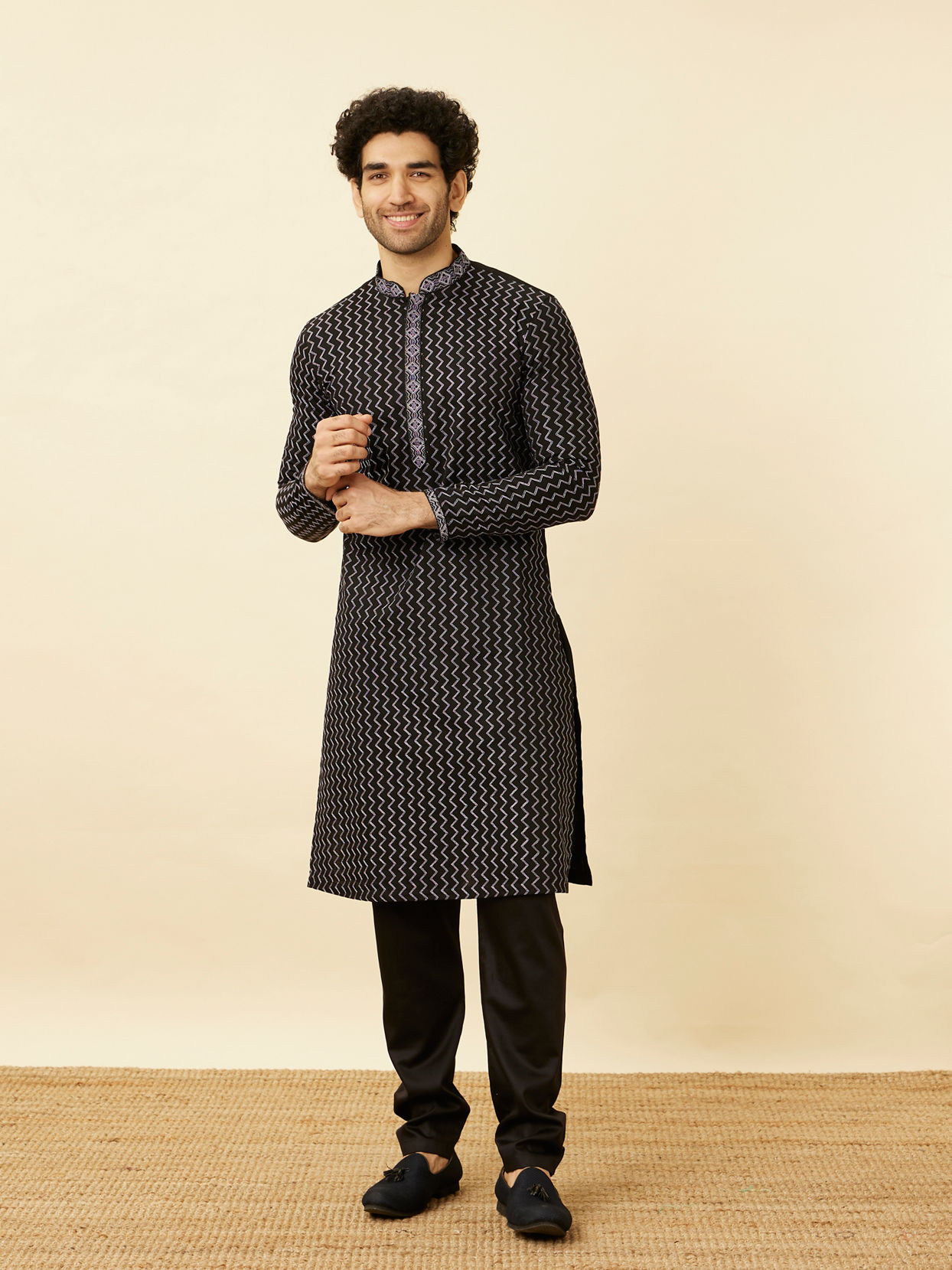 Manyavar Men Charcoal Black Panther Tribal Motif Kurta Set