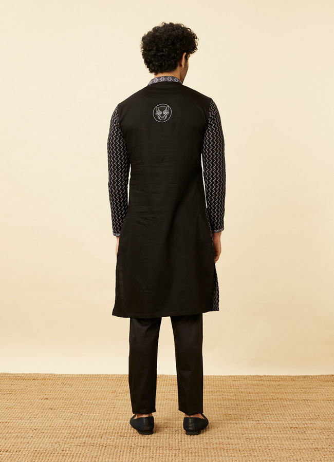 Manyavar Men Charcoal Black Panther Tribal Motif Kurta Set image number 3