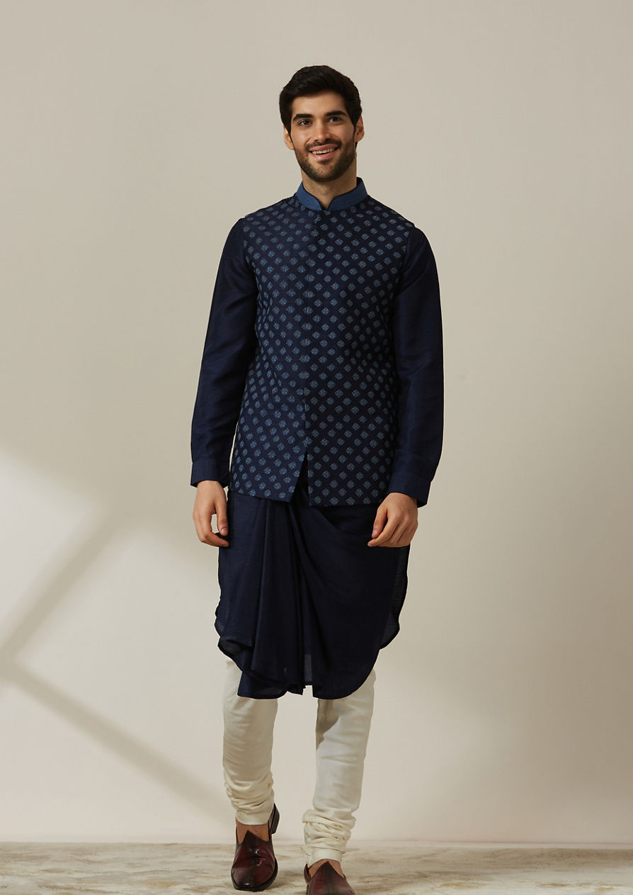 alt message - Twamev Men Navy Blue Draped Kurta Jacket Set image number 2