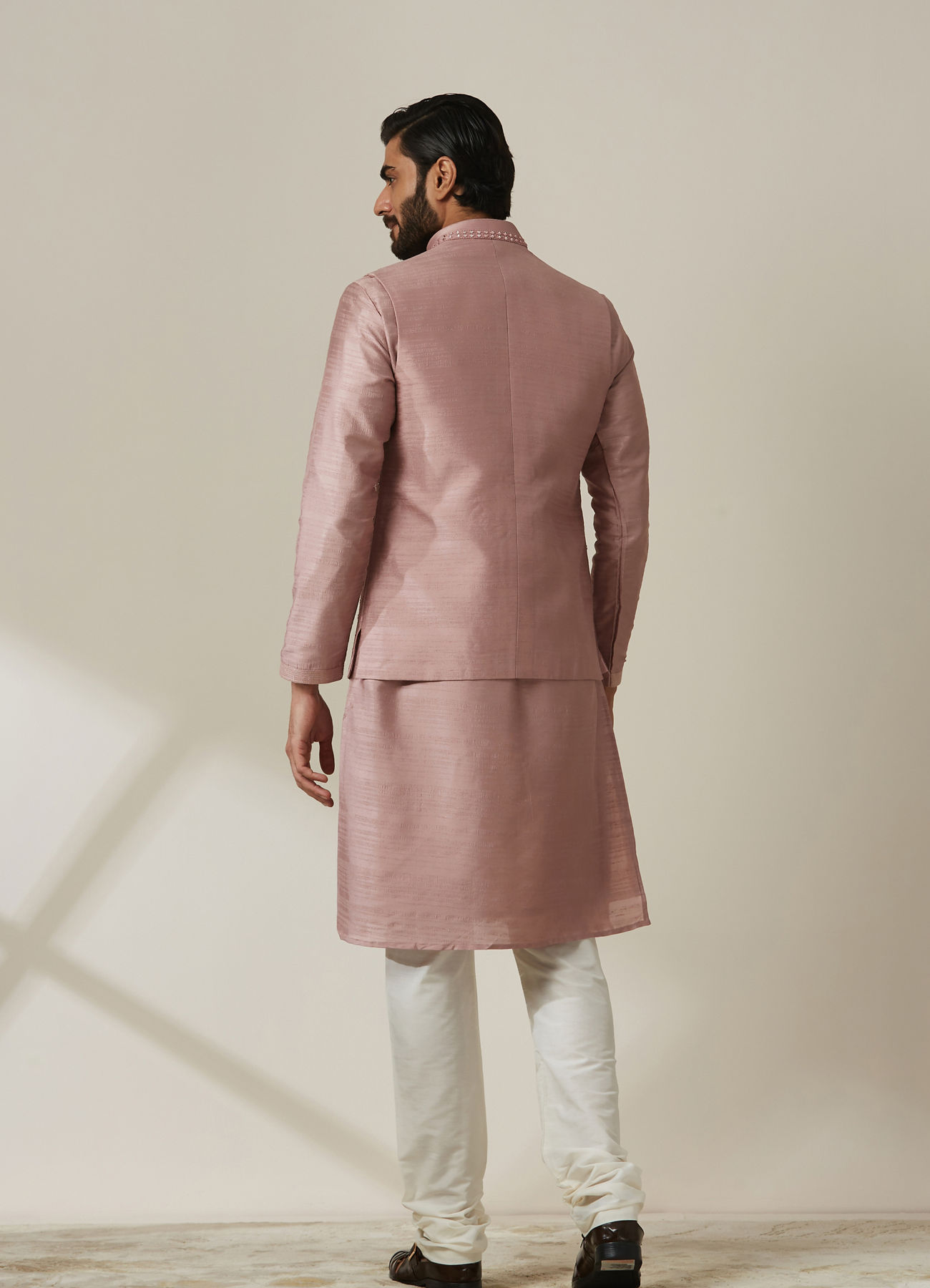 Twamev Men Mauve Pink Kurta Jacket Set