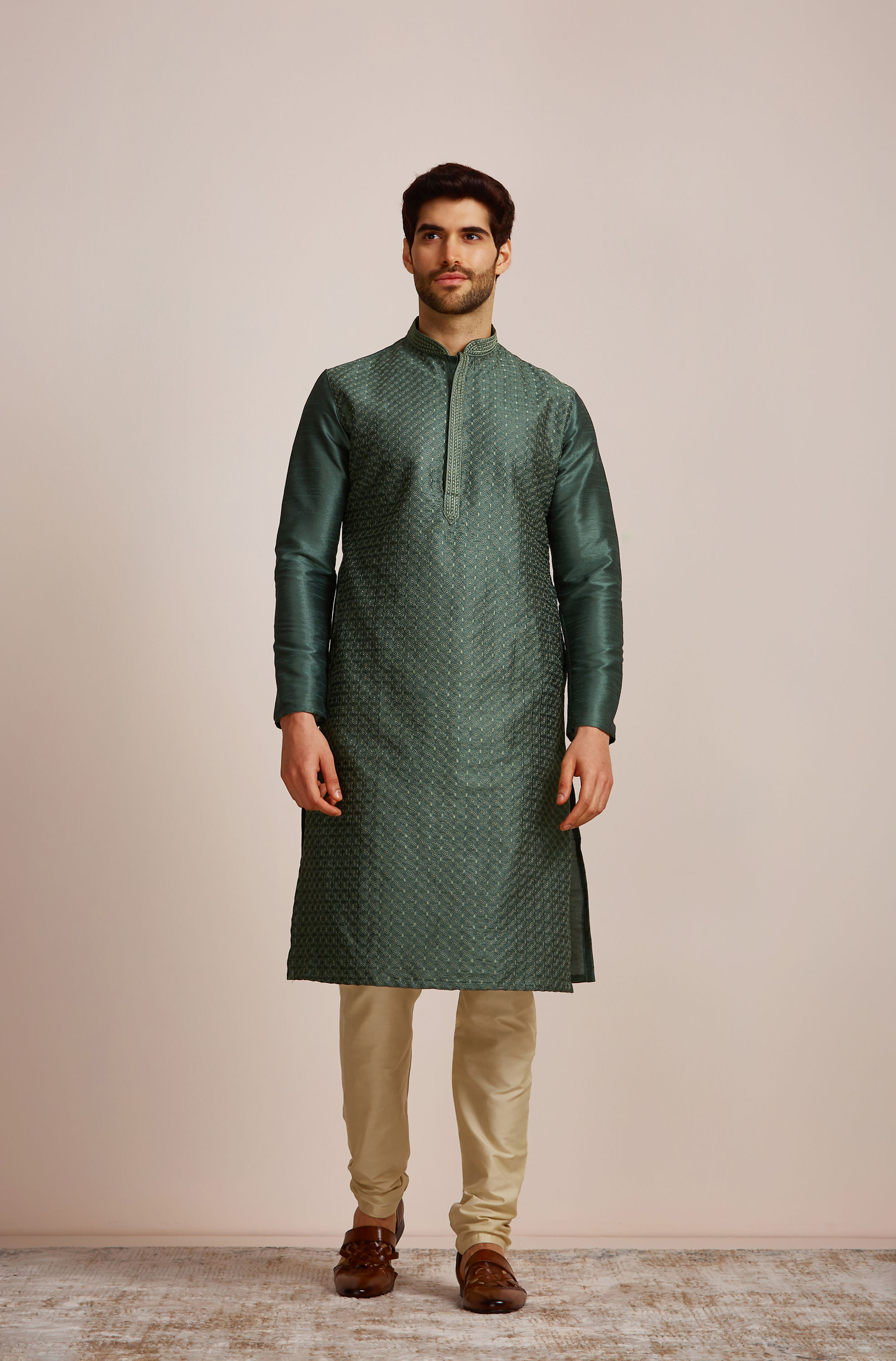 Manyavar Men Bottle Green Kurta Set 