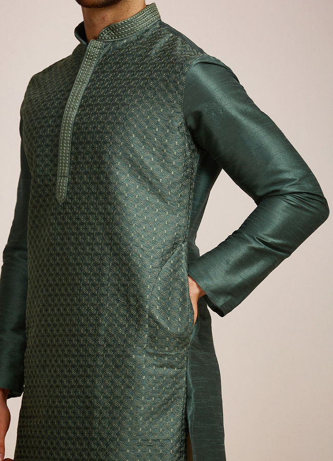 Manyavar Men Bottle Green Kurta Set 