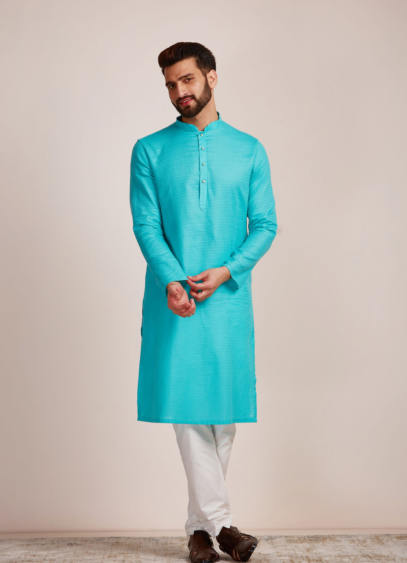 Manyavar Men Light Blue Plain Kurta Set