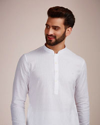 Manyavar Men Pristine White Wave Patterned Kurta Set