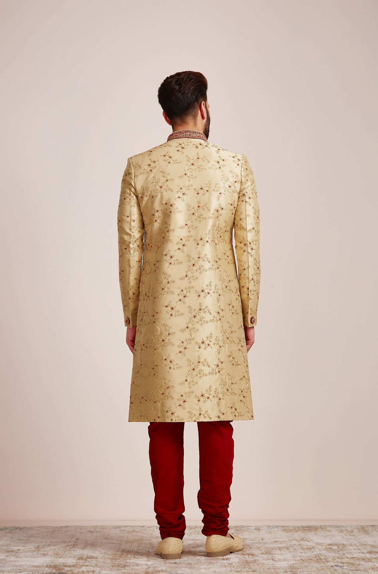 Manyavar Men Sublime Cream Sherwani Set