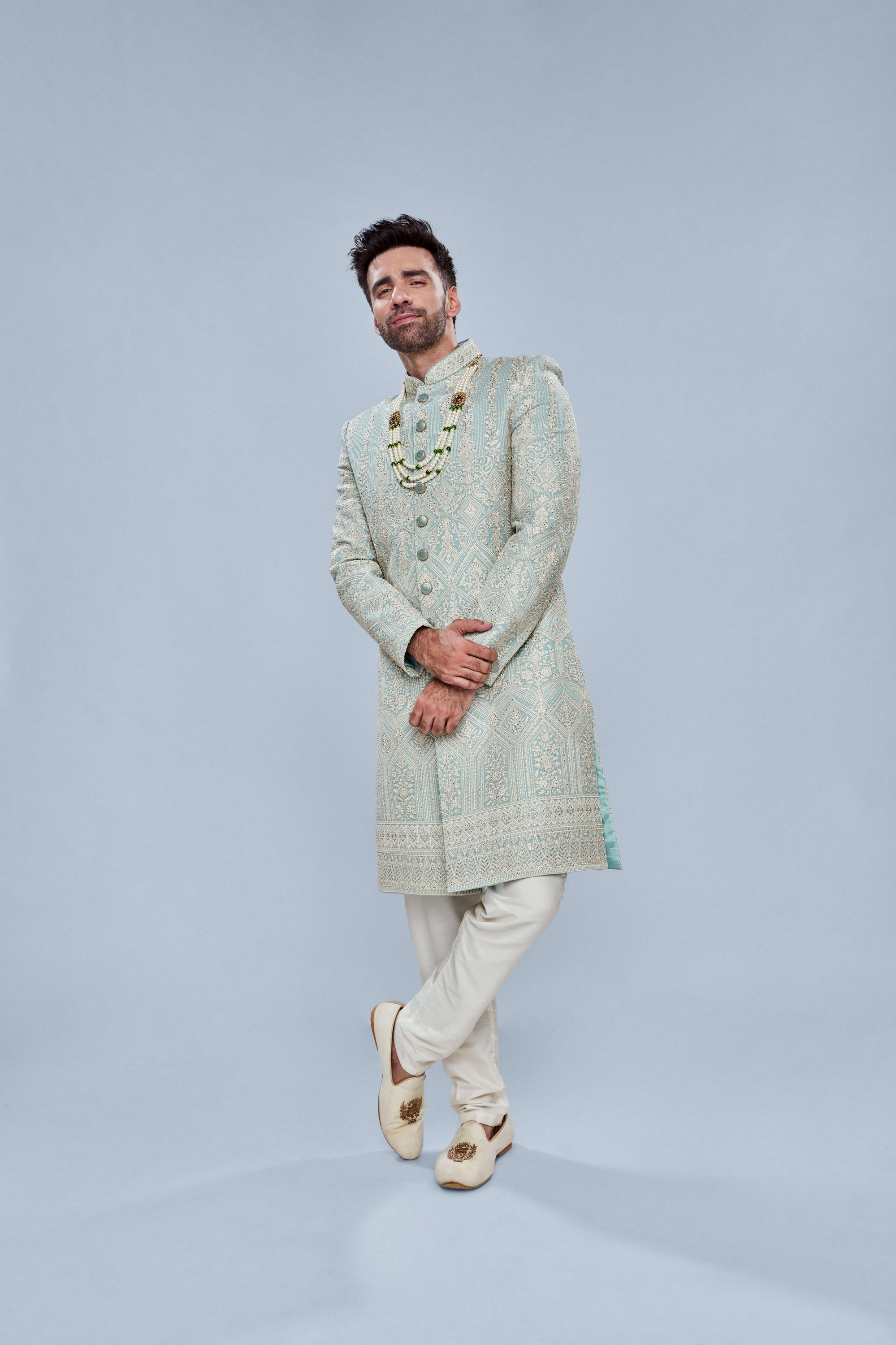 Manyavar Men Graceful Light Grey Sherwani