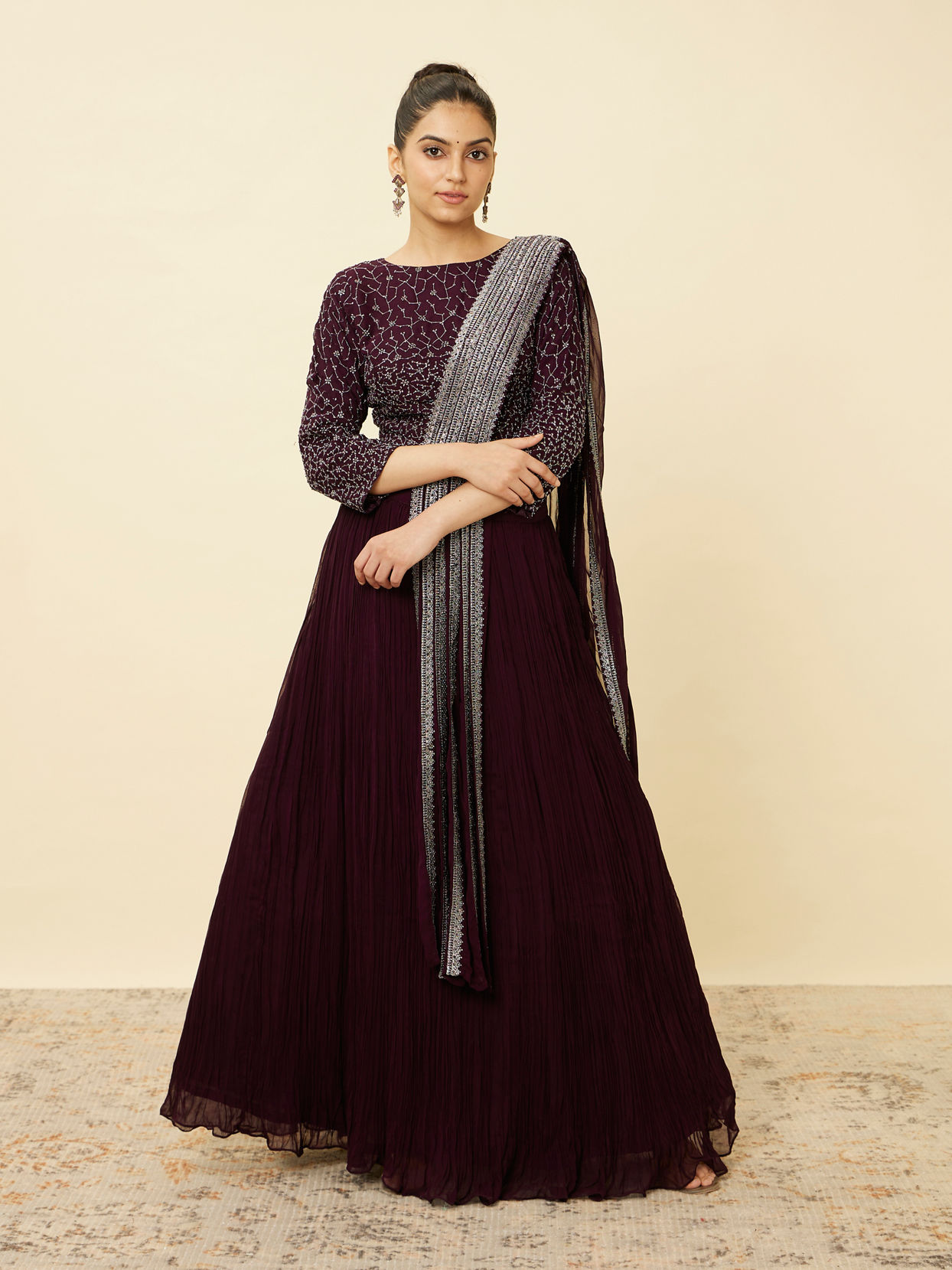 alt message - Mohey Women Wine Embellished Lehenga image number 0