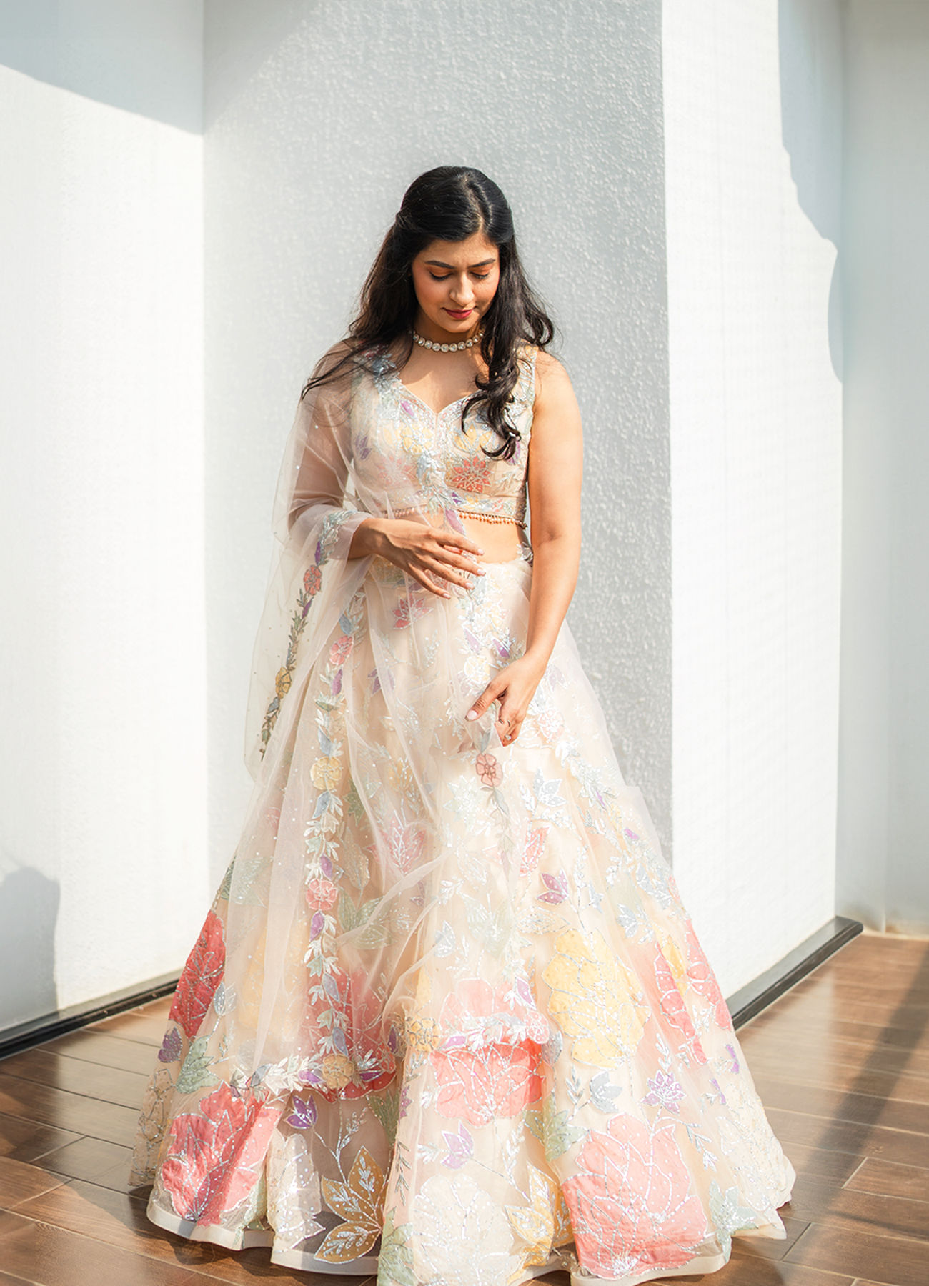 Mohey Women Cream Floral Printed Lehenga