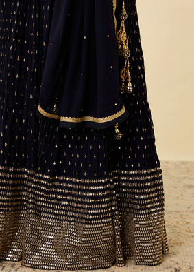 alt message - Mohey Women Indigo Blue Sequined Lehenga image number 2