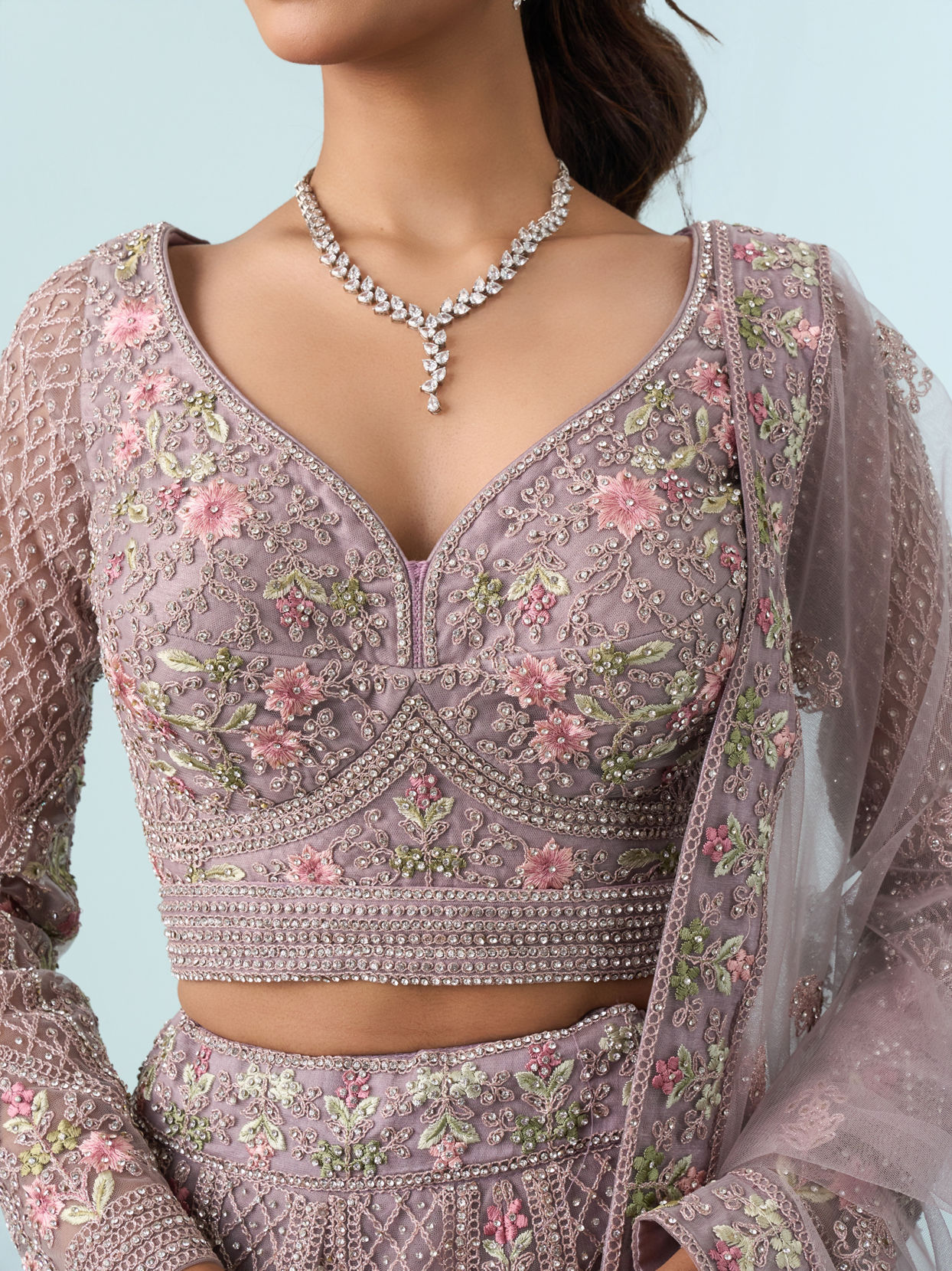 Mohey Women Enthralling Purple Net Lehenga