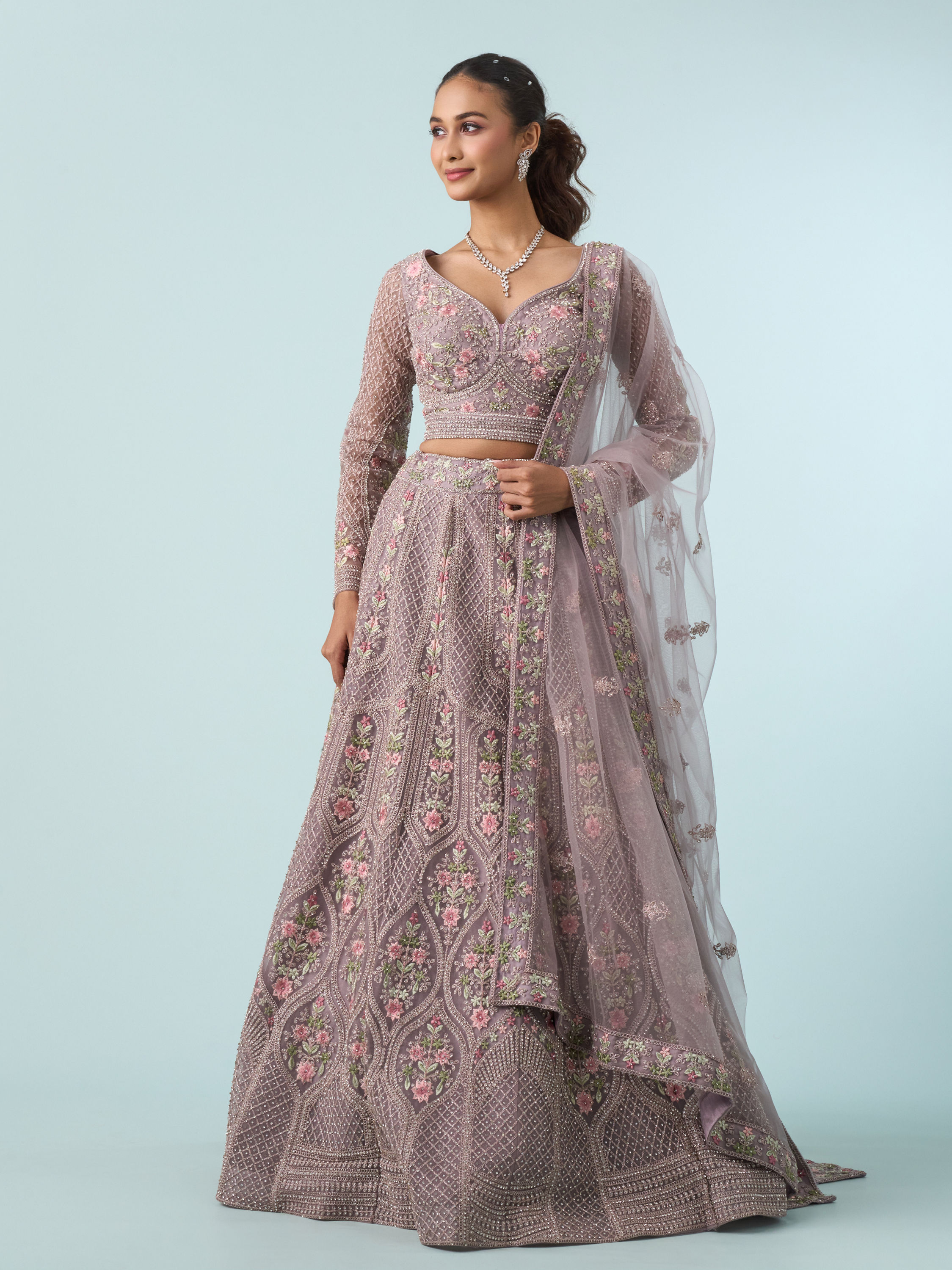Mohey Women Enthralling Purple Net Lehenga