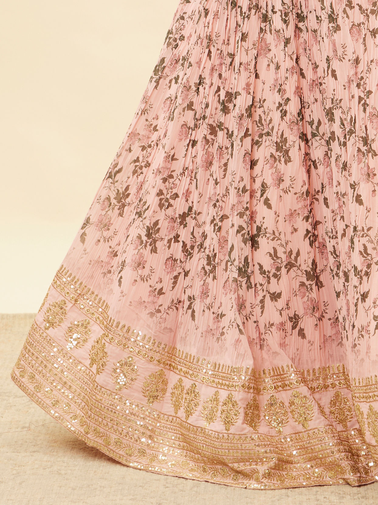 alt message - Mohey Women Peach Fuzz Floral Print Lehenga image number 3