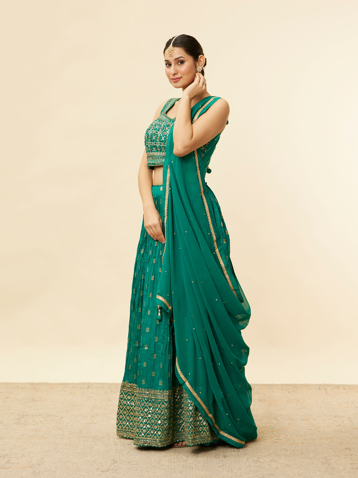 Mohey Women Fern Green Buta Print Lehenga