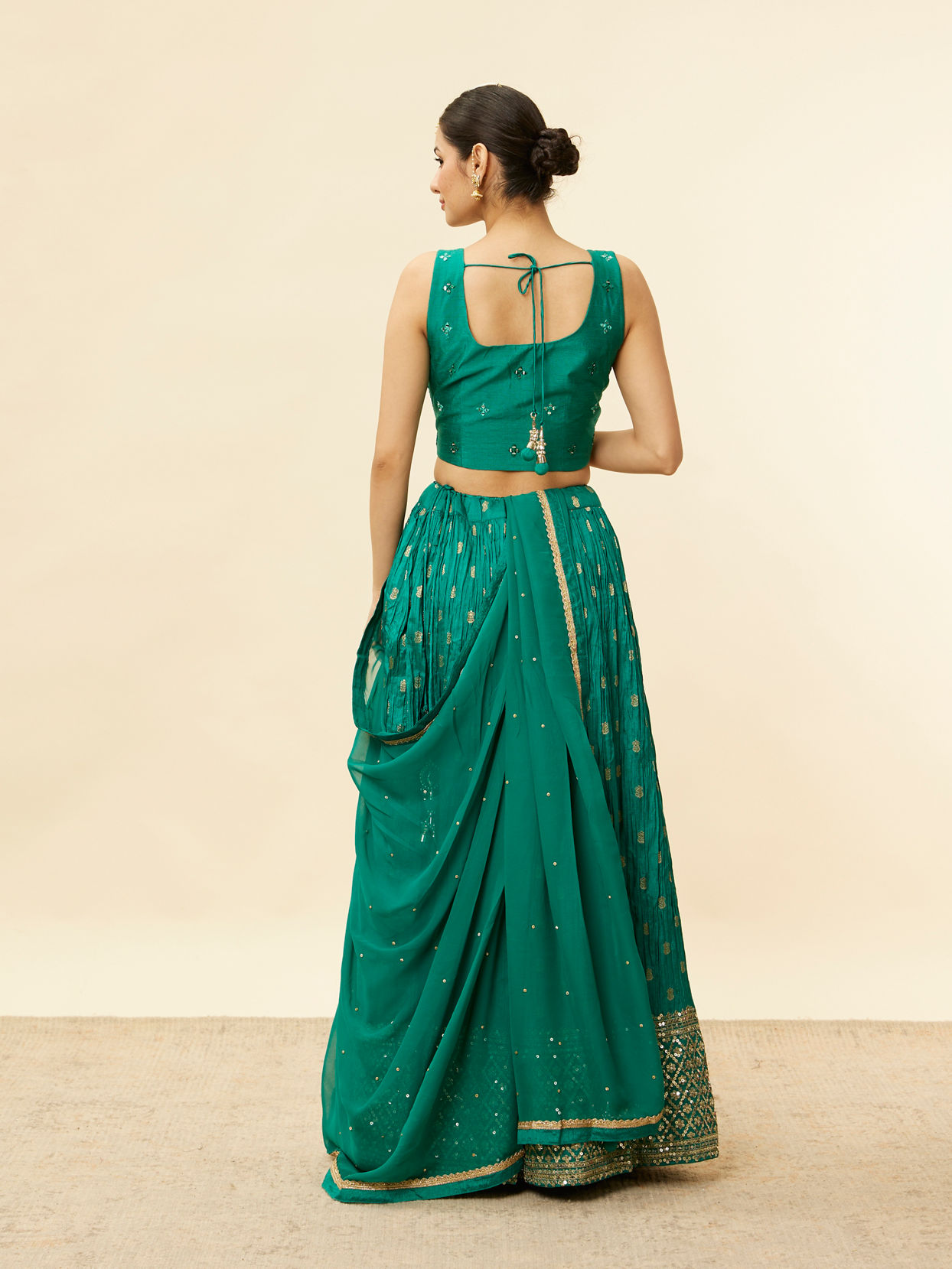 Mohey Women Fern Green Buta Print Lehenga