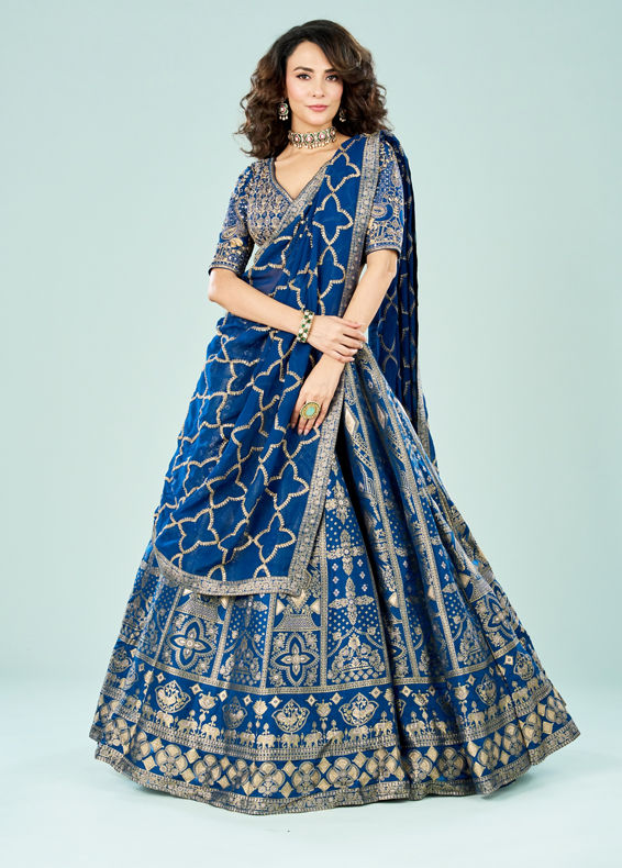Mohey Women Moonlit Glow Lehenga