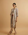 alt message - Mohey Women Fawn Bel Buti Patterned Stitched Suit image number 2