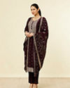 alt message - Mohey Women Jamun Wine Bel Buti Patterned Suit image number 3