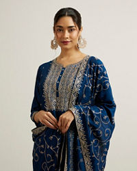 Mohey Women Teal Blue Buta Patterned Straight Suit