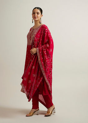 alt message - Mohey Women Royal Maroon Buta Patterned Stitched Suit image number 2