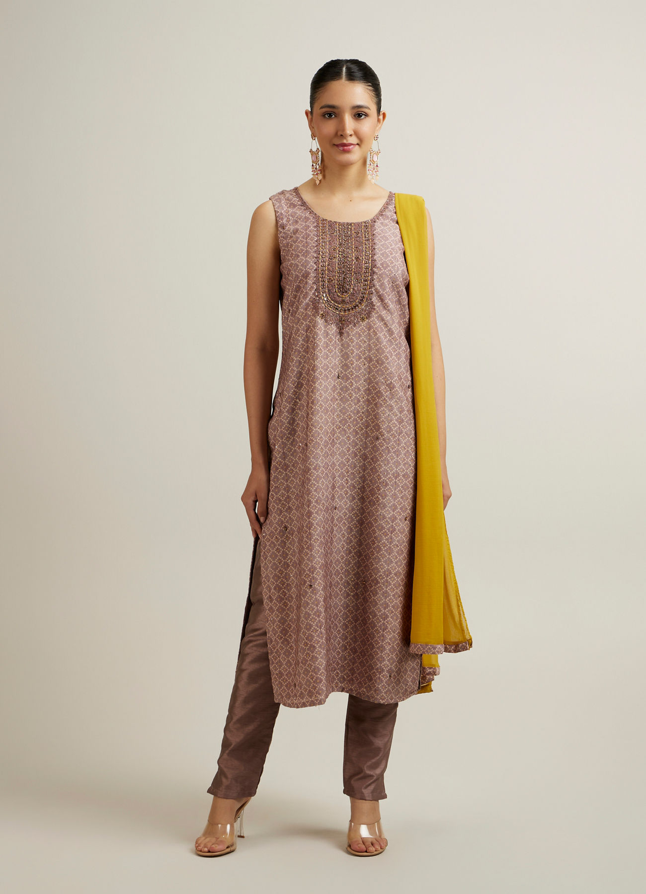 Mohey Women Purple Jaal Patterned Sequinned Straight Suit