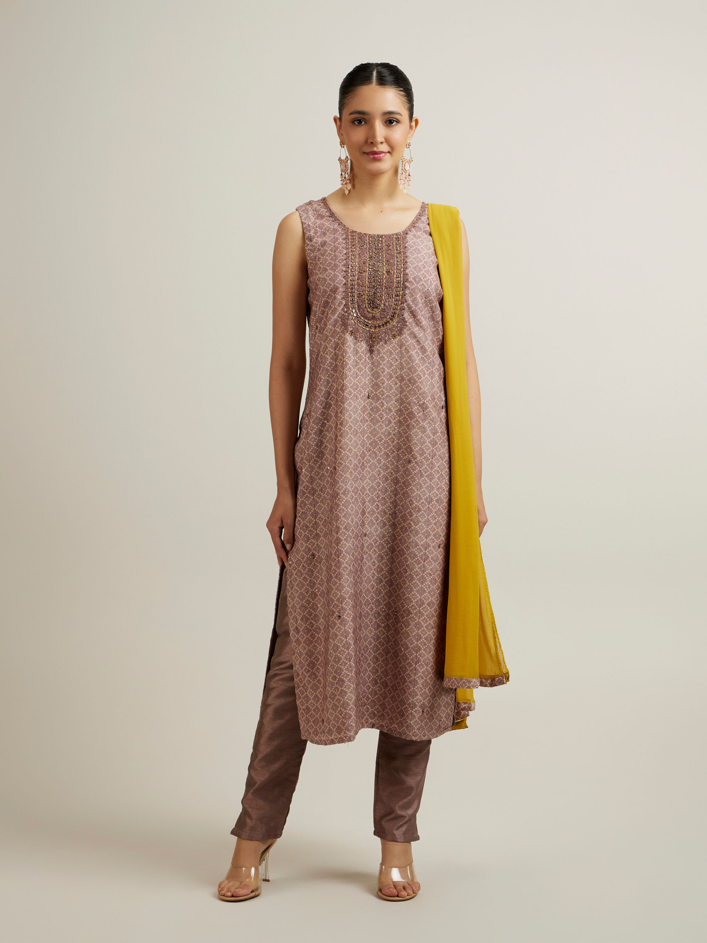 Mohey Women Purple Jaal Patterned Sequinned Straight Suit