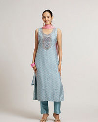 Mohey Women Sea Green Bel Buti Patterned Straight Suit Set with Sequin Work
