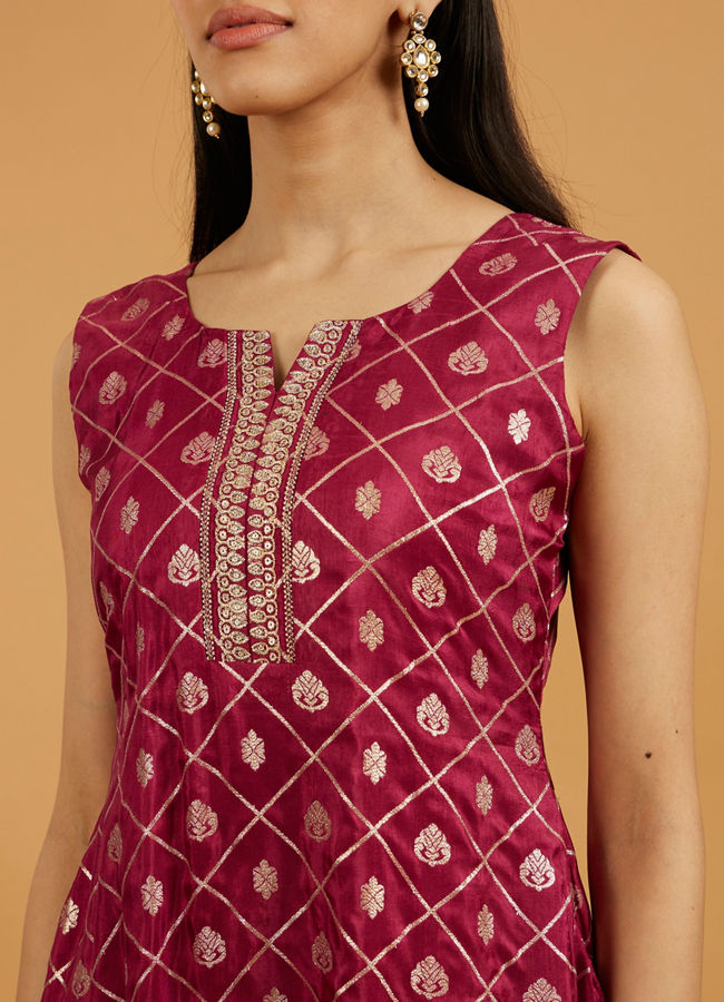 Mohey Women Purple Essence Straight Suit