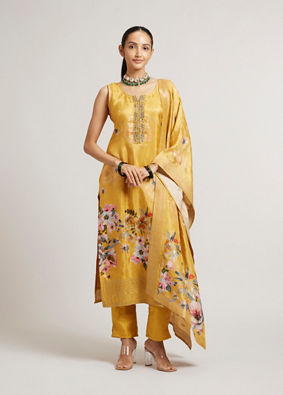 alt message - Mohey Women Mustard Yellow Floral Printed Stitched Suit Set with Sequin & Zari Work image number 0