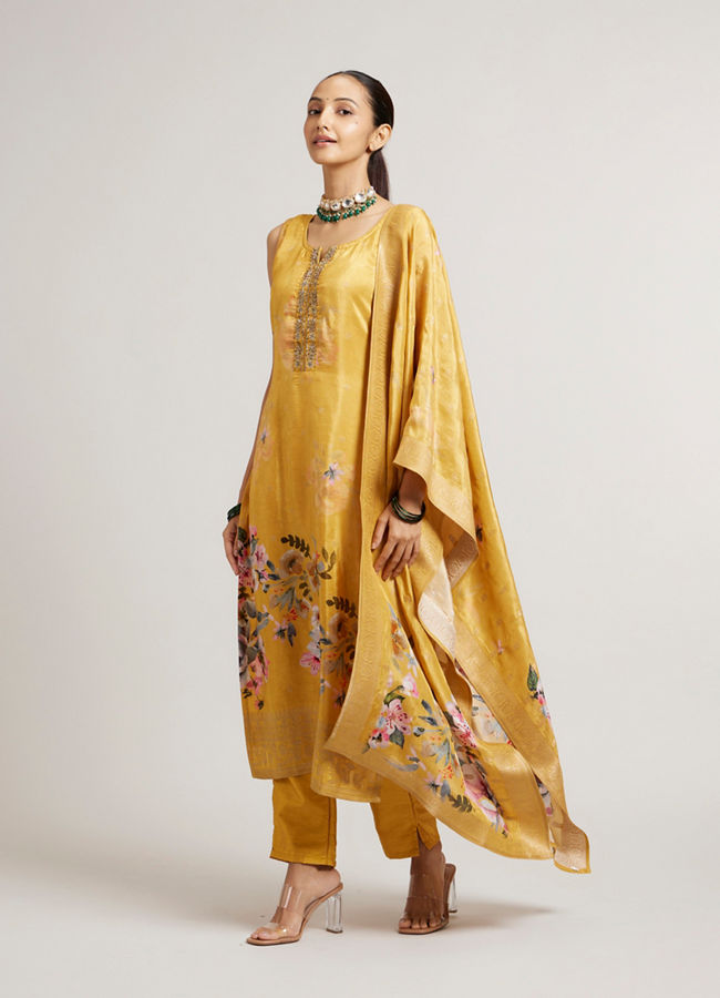 alt message - Mohey Women Mustard Yellow Floral Printed Stitched Suit Set with Sequin & Zari Work image number 2