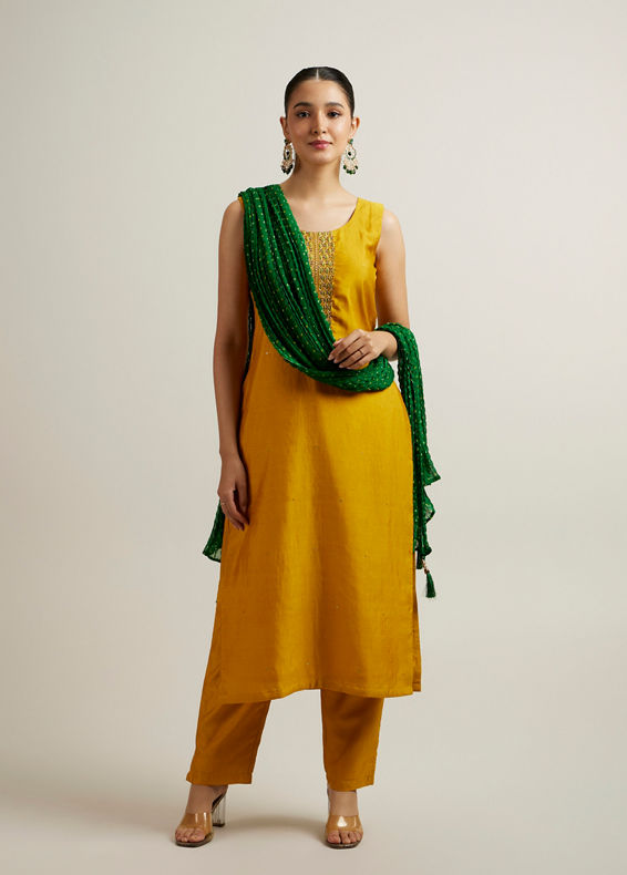Mohey Women Mustard Yellow Stone Embellished Straight Suit