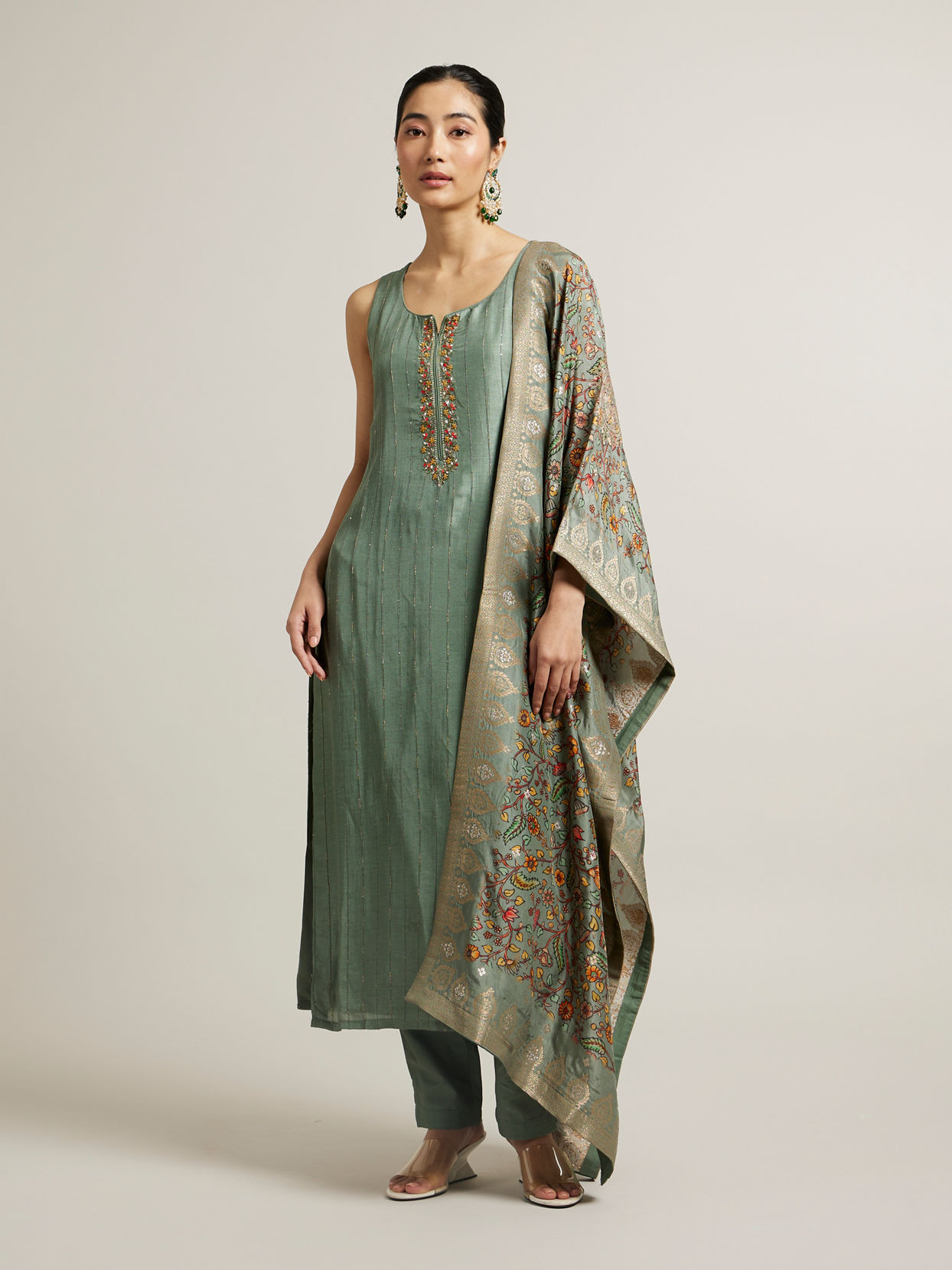 alt message - Mohey Women Pista Green Floral Embroidered Stitched Suit with Rhinestones image number 0