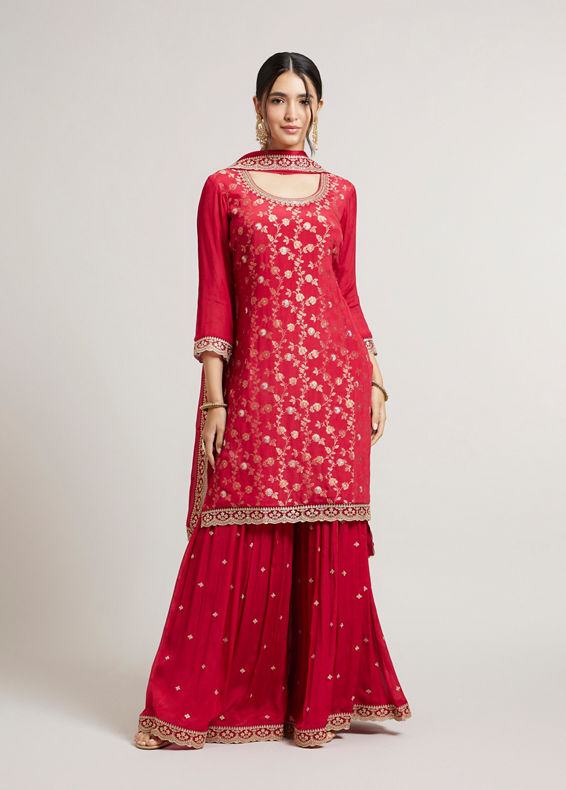 Mohey Women Red Radiance Stitched Suit