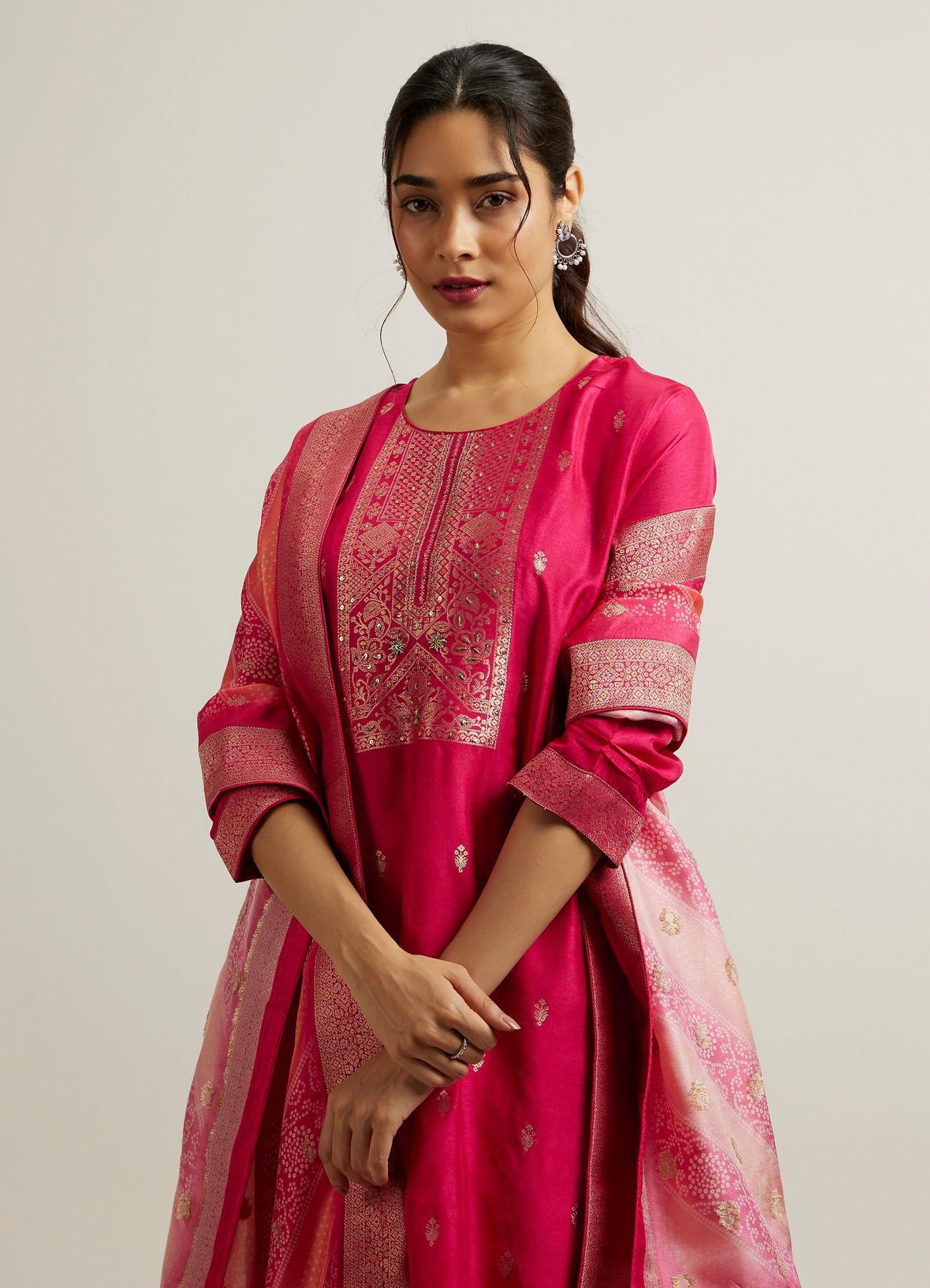 Mohey Women Rani Pink Buta Patterned Straight Suit