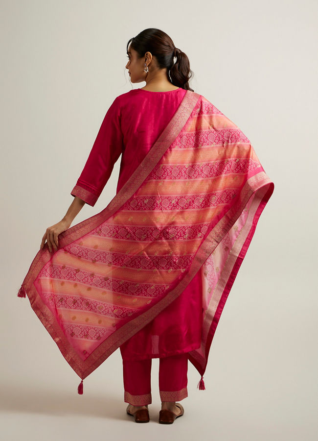 Mohey Women Rani Pink Buta Patterned Straight Suit