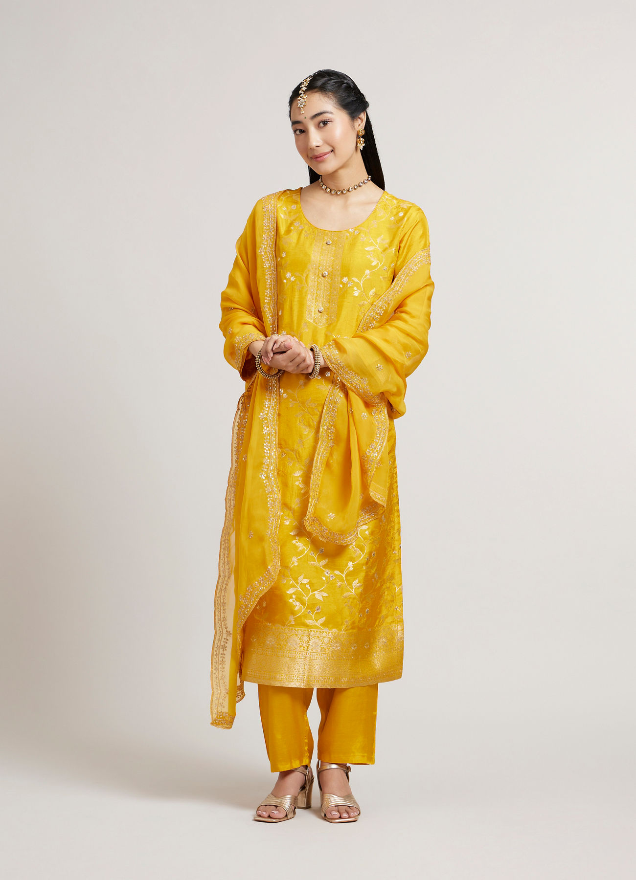 Mohey Women Mustard Yellow Floral Vine Patterned Straight Suit Set with Sequin Work