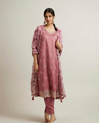 Mohey Women Dusty Pink Floral Buta Patterned Straight Suit