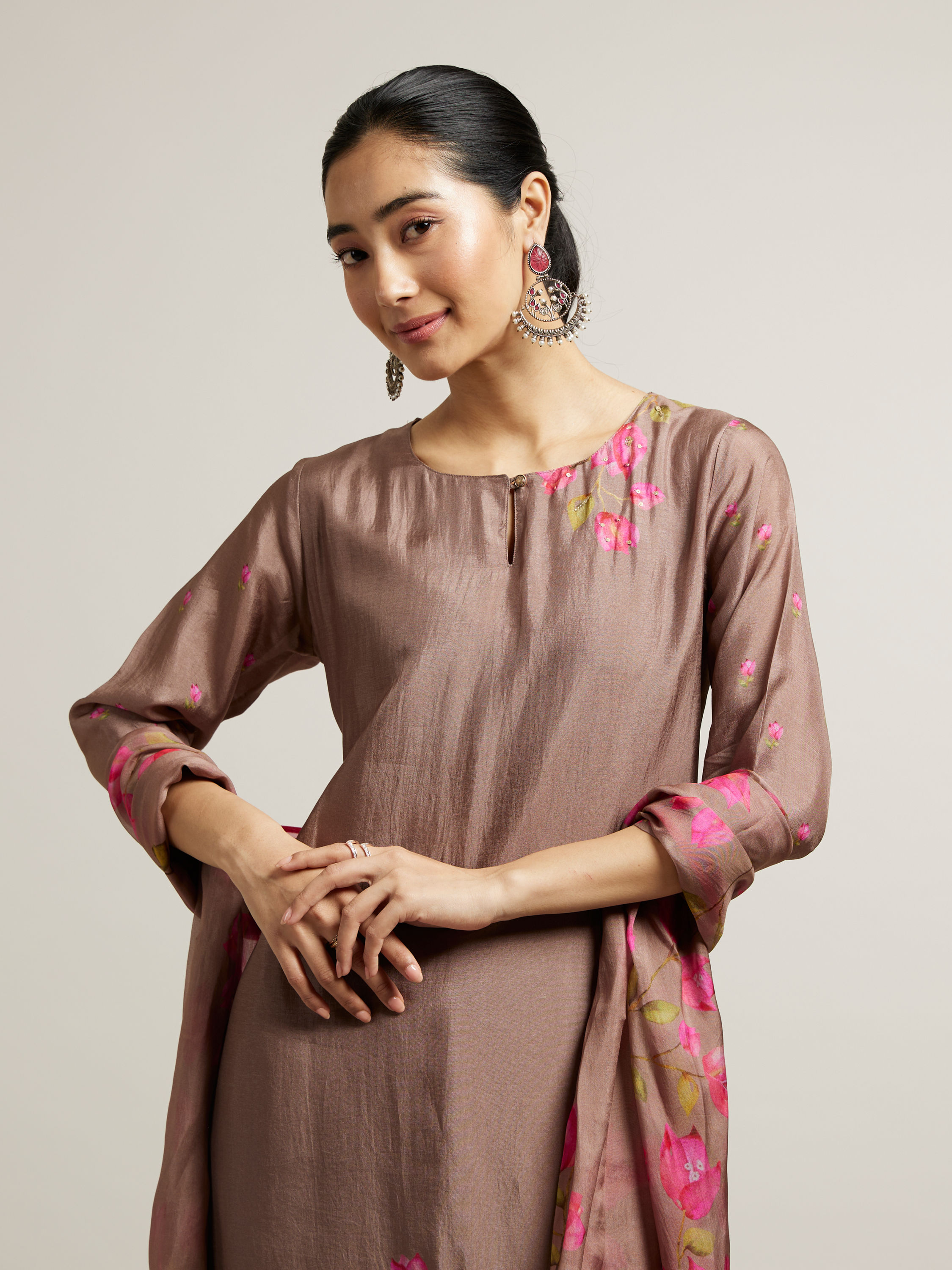 Mohey Women Light Brown Floral Printed Straight Suit with Sequin Work