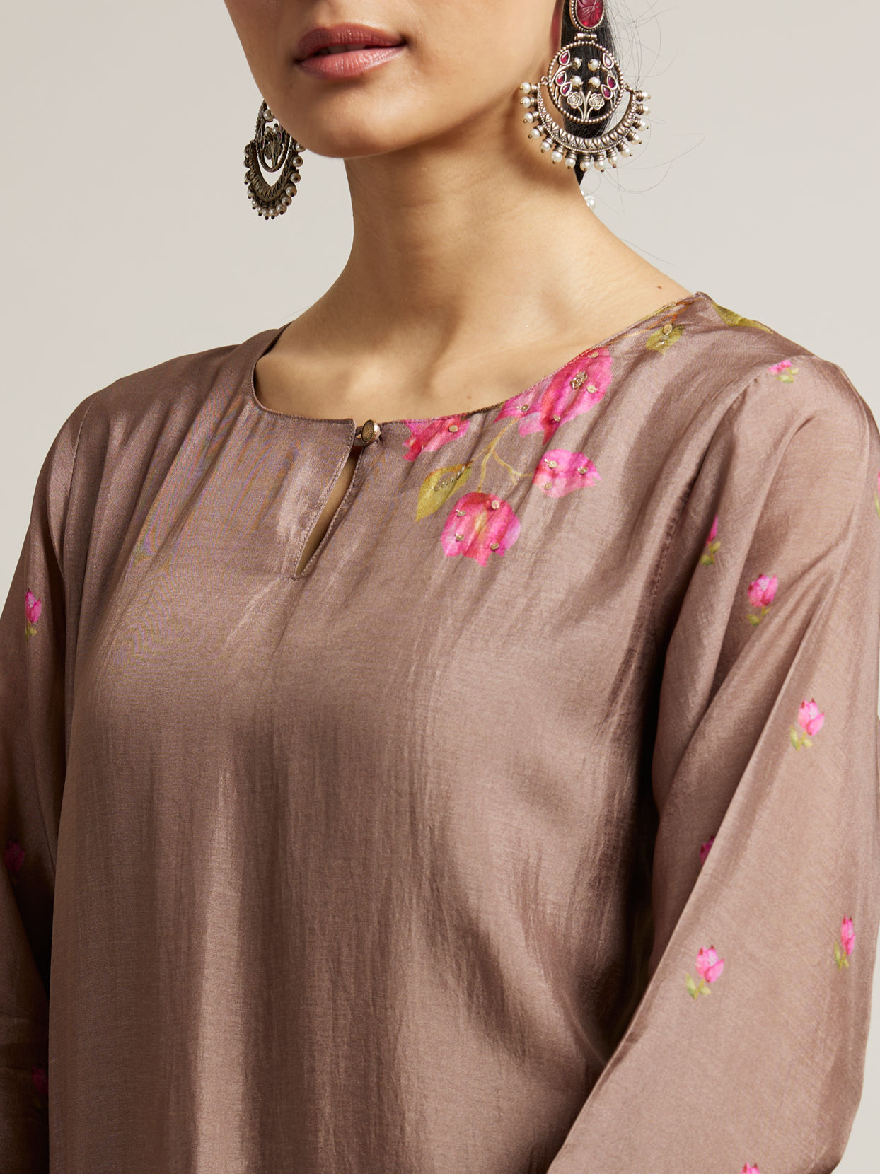 Mohey Women Light Brown Floral Printed Straight Suit with Sequin Work