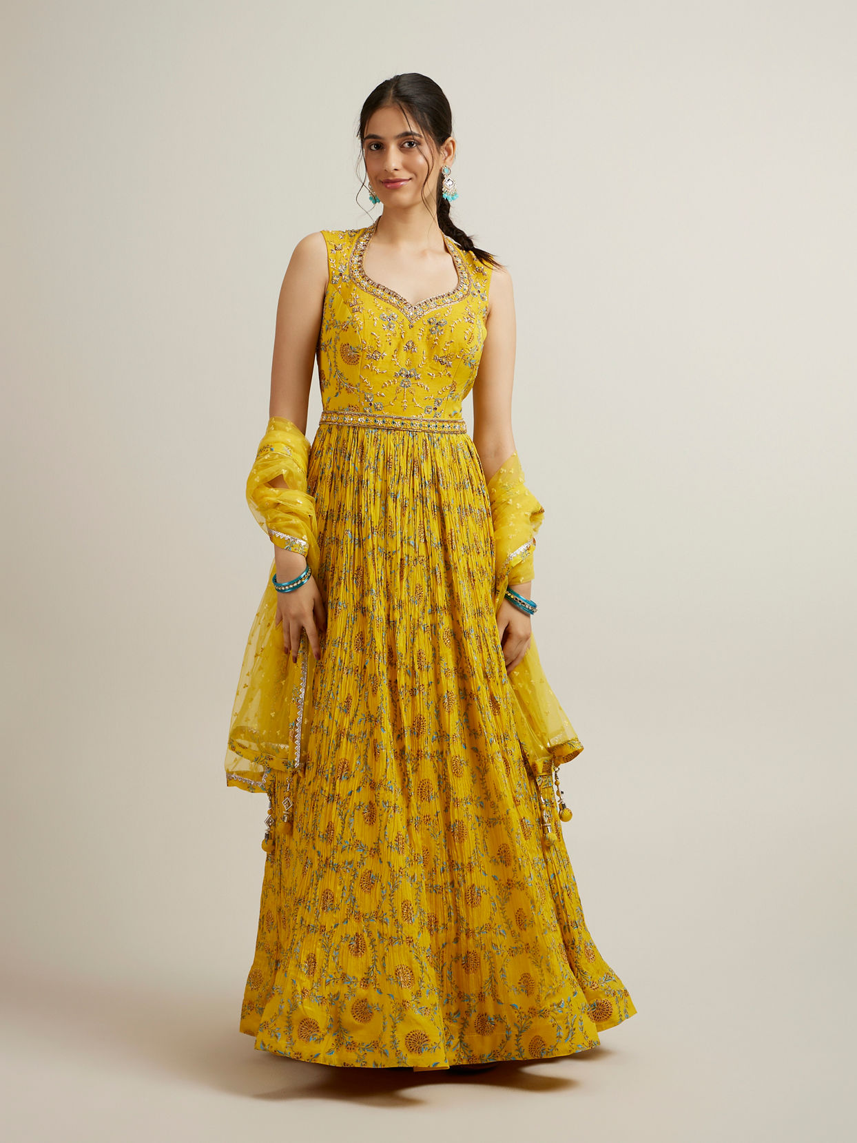 Mohey Women Mustard Yellow Bel Buti Patterned Anarkali Suit